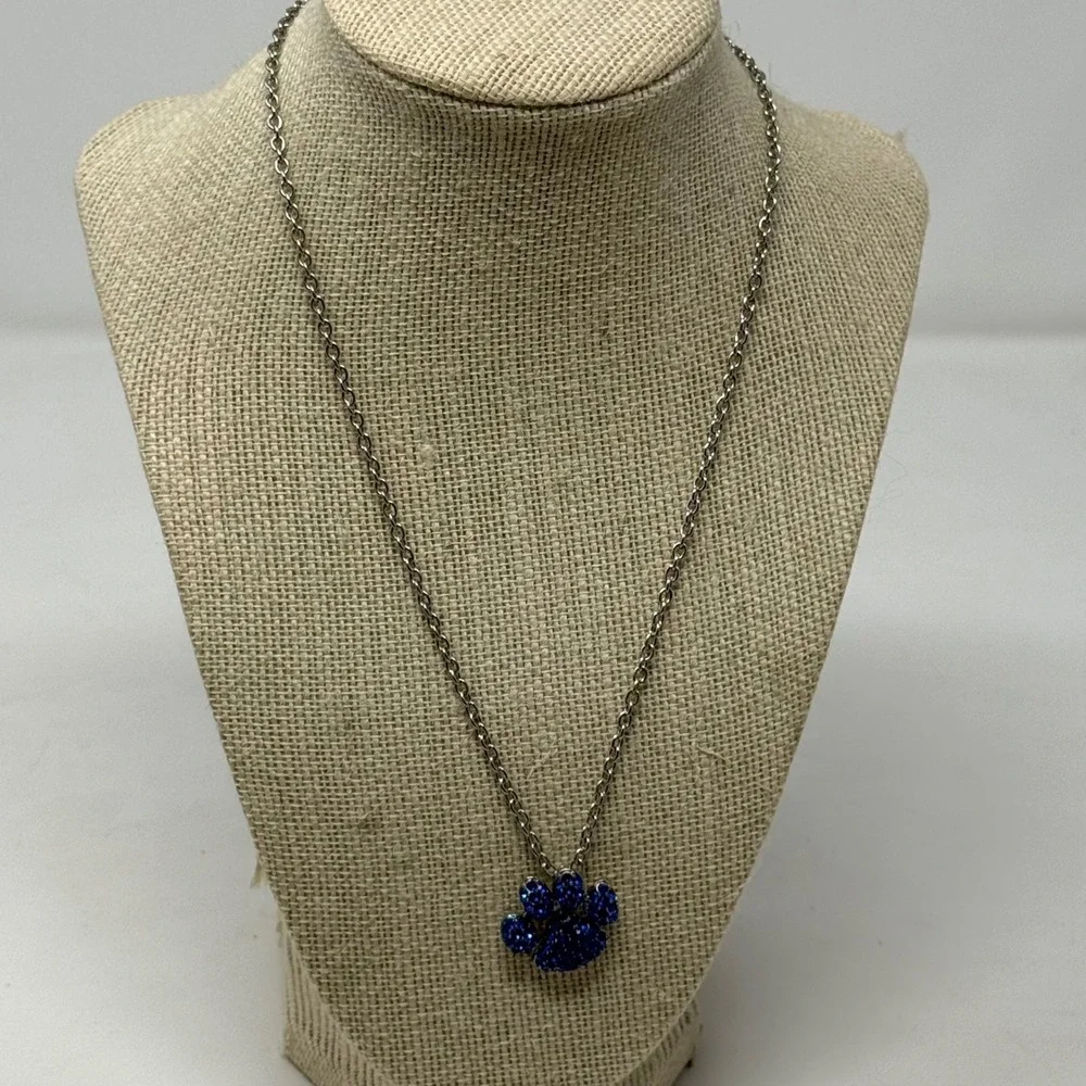 Blue Rhinestone Paw Print Necklace Silver Tone Magnetic‎ Clasp Team Spirit Pet